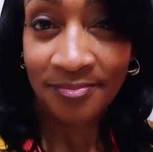 Meet your Posher, Jacqueline